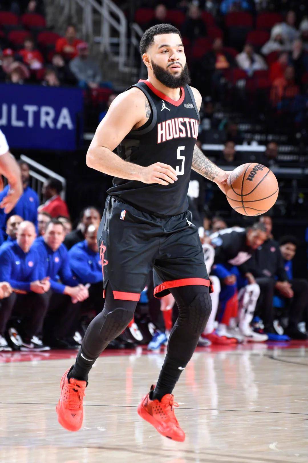 本赛季最受瞩目的球员表现抢眼！